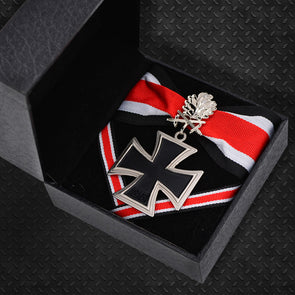 free shipping Germany knights Corss Medal Badge with silver Oak Leaves and Ribbon with box and Engraved certification